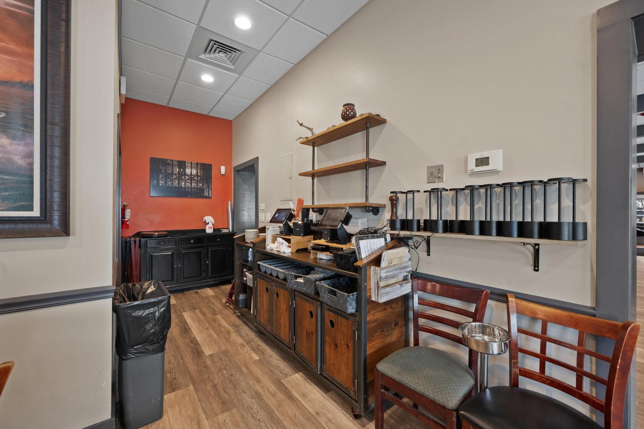 RIVERSIDE PARK - Commercial Sale