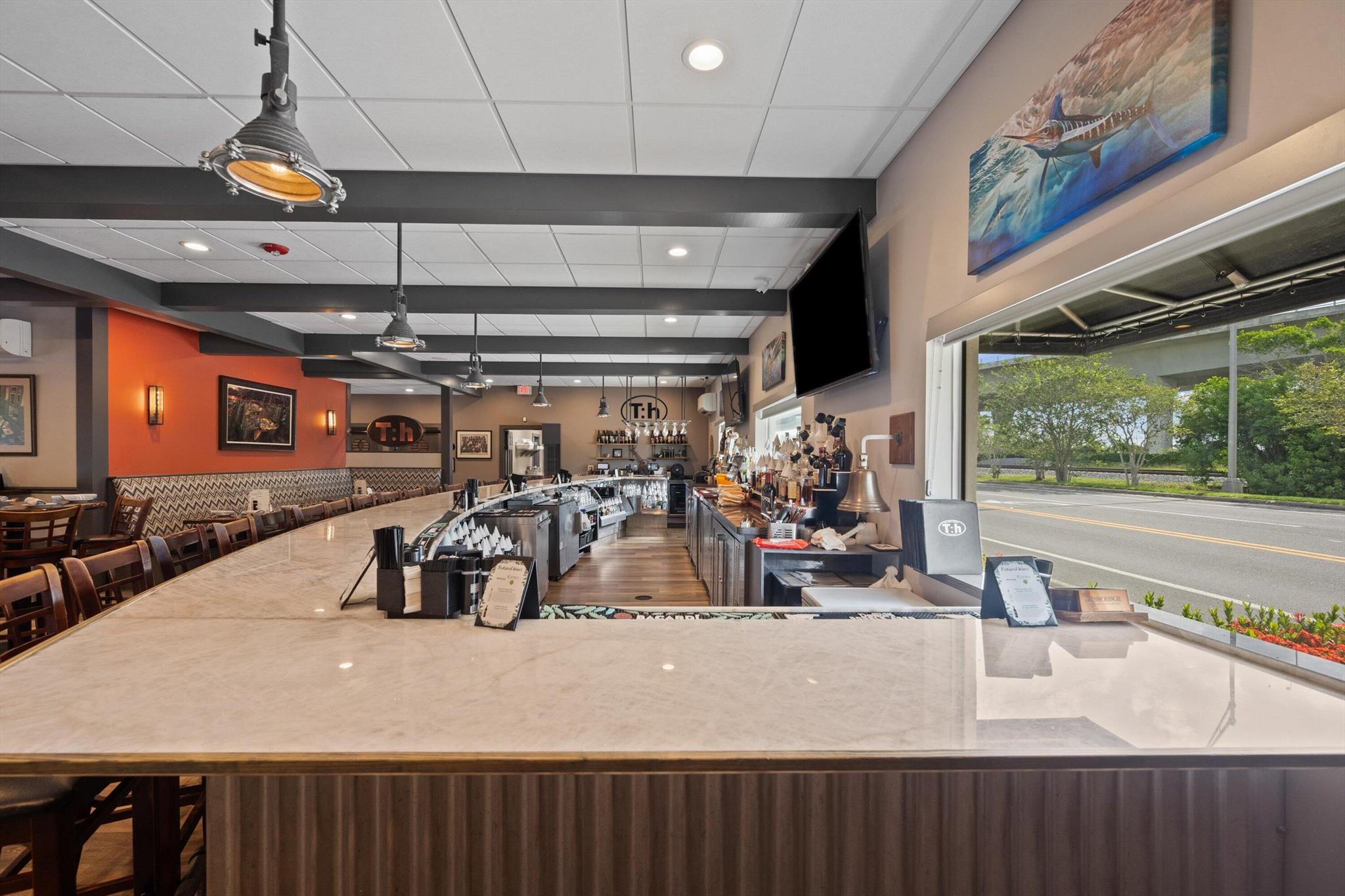 RIVERSIDE PARK - Commercial Sale