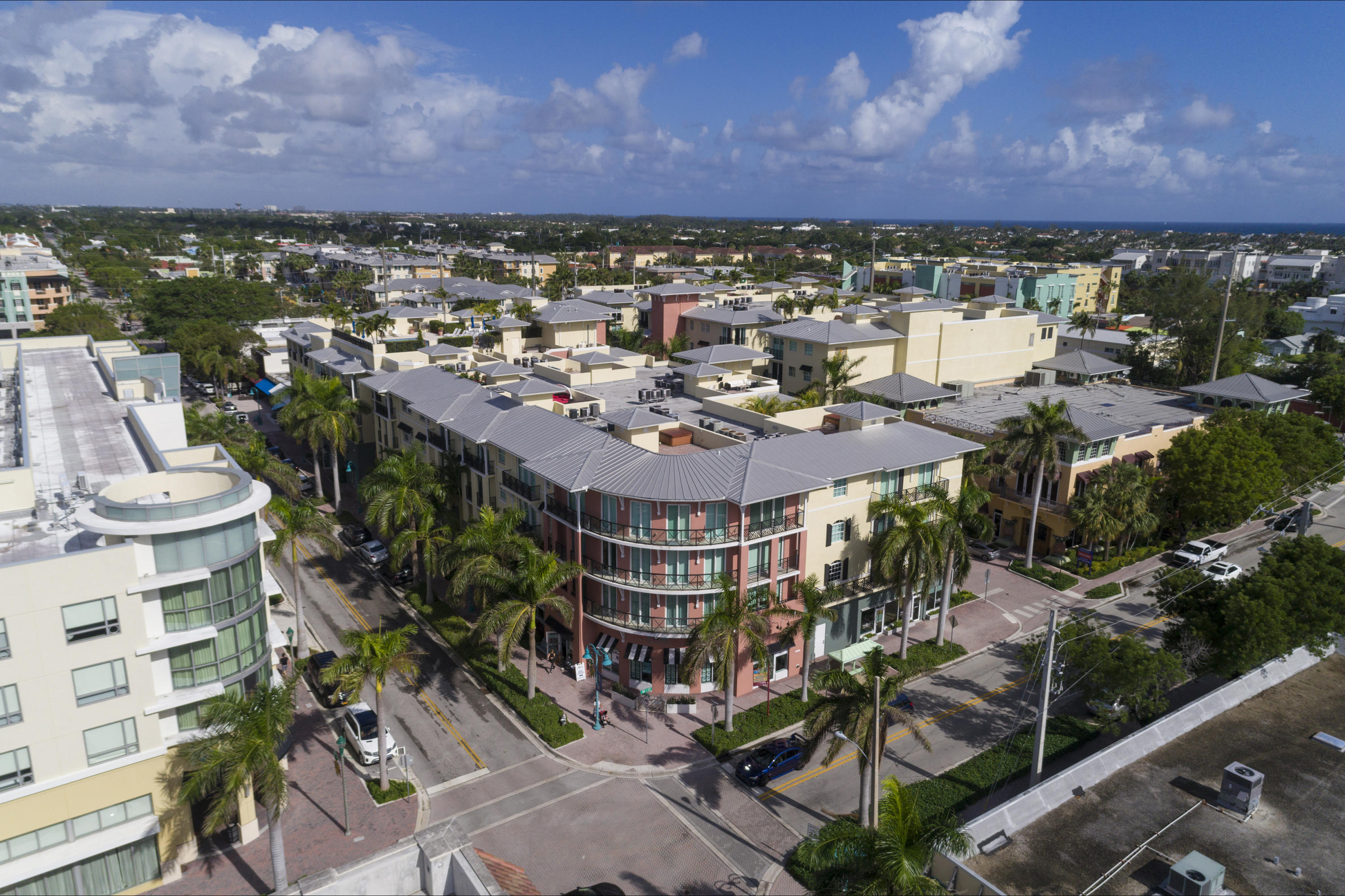 Astor Condo - Residential Lease