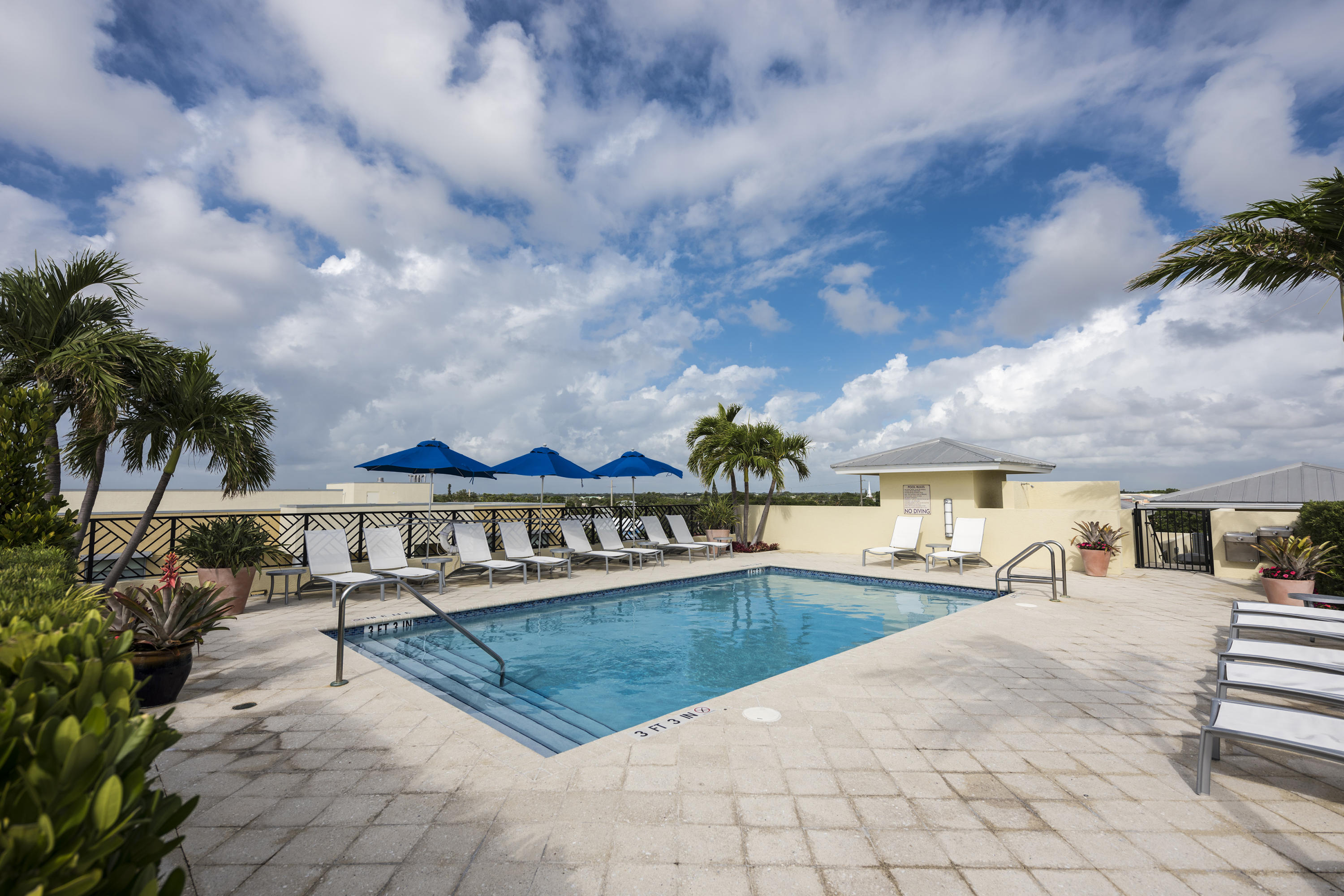 Astor Condo - Residential Lease