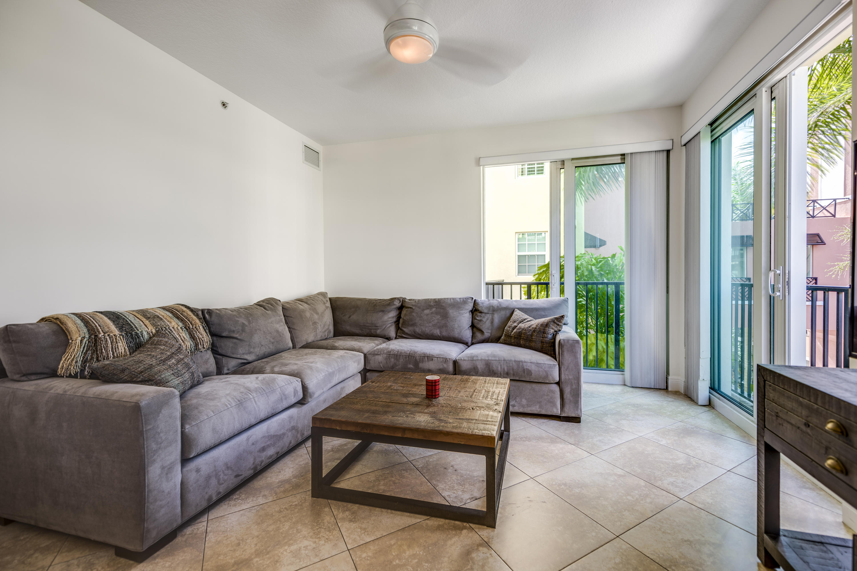 Astor Condo - Residential Lease