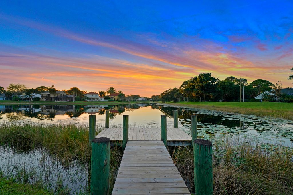 Photo of 6249 Longleaf Pine Drive, Jupiter, FL 33458 (MLS # R10771044)