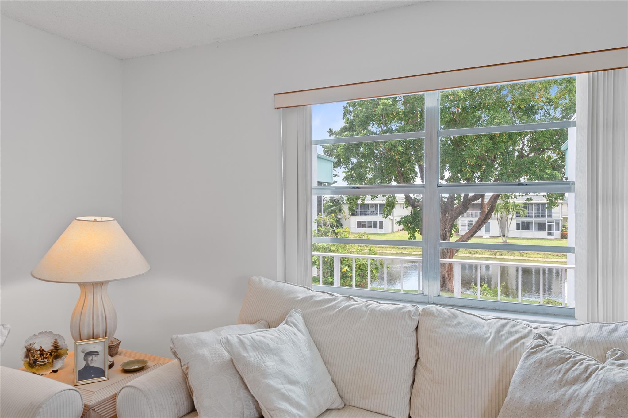 View photos, virtual tours, details... 424 Monaco I I