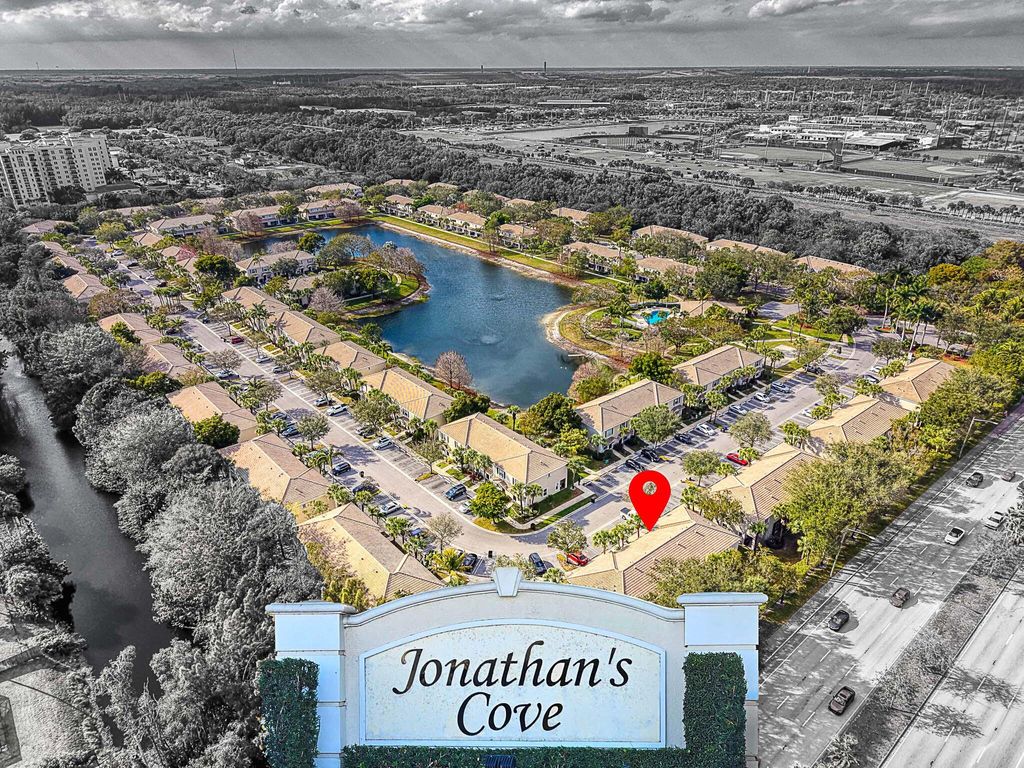 Photo of 5179 Palmbrooke Circle, West Palm Beach, FL 33417 (MLS # R11167147)