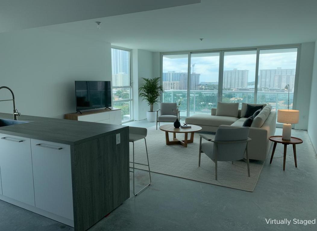 400 SUNNY ISLES CONDO EAST - Residential Lease