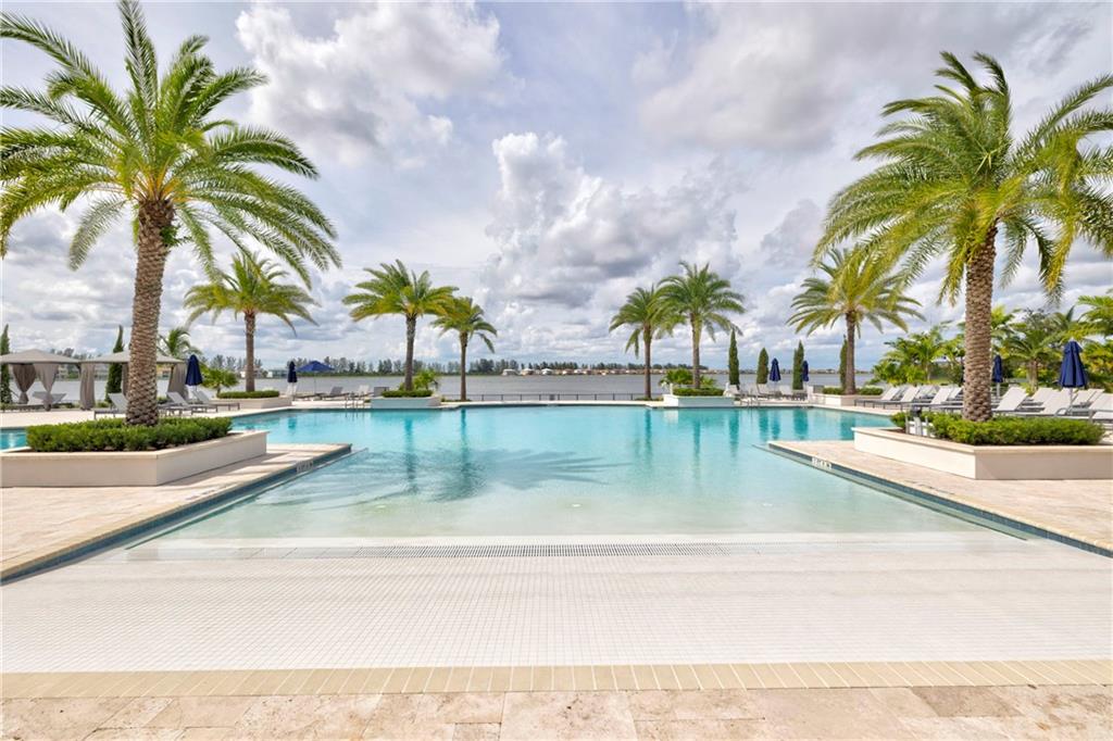 Parkland Bay 183-49 B - Residential