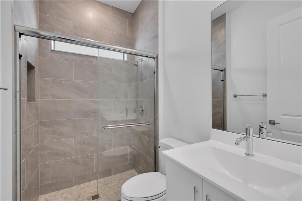 Parkland Bay 183-49 B - Residential