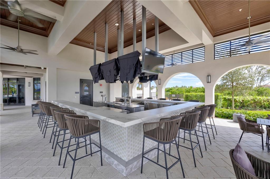 Parkland Bay 183-49 B - Residential