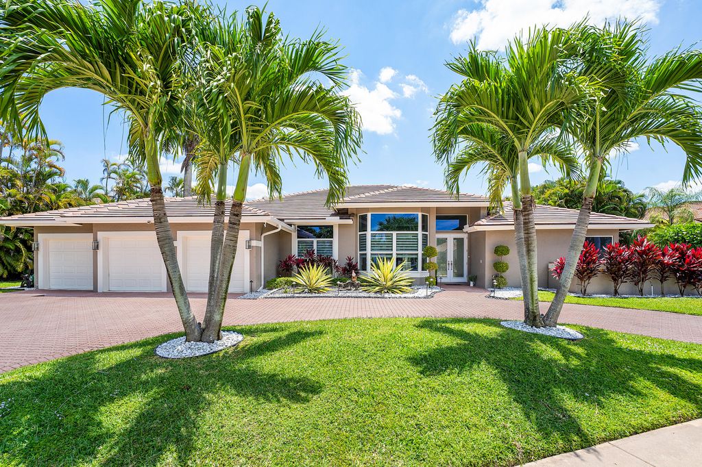 Photo of 8321 Muirhead Circle, Boynton Beach, FL 33472 (MLS # B26023079)