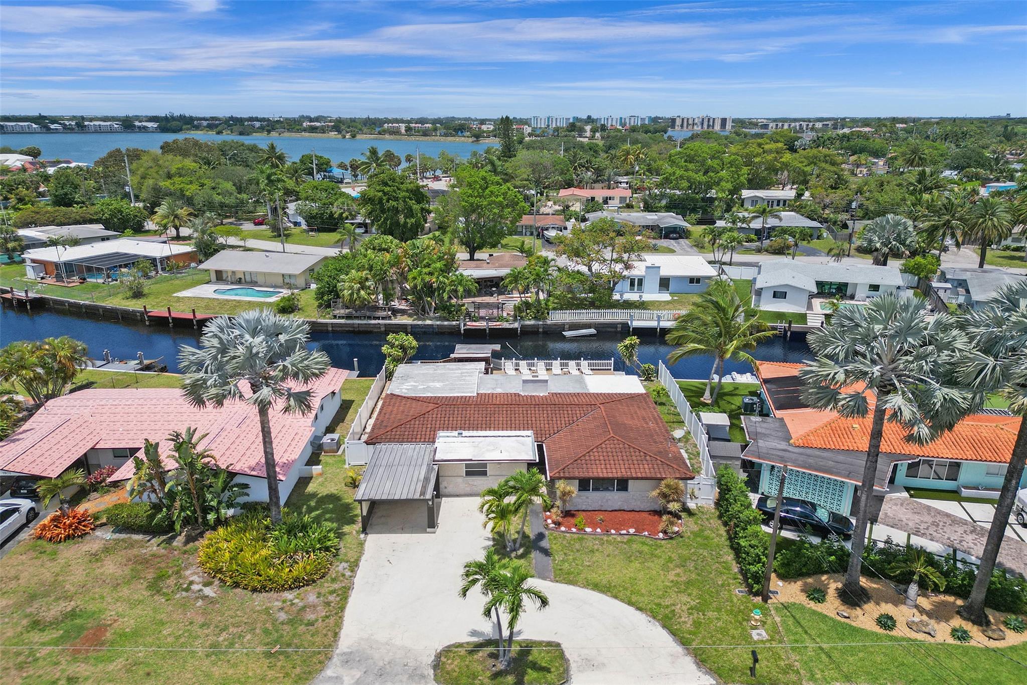 ROYAL PALM ACRES FIRST SE - Residential