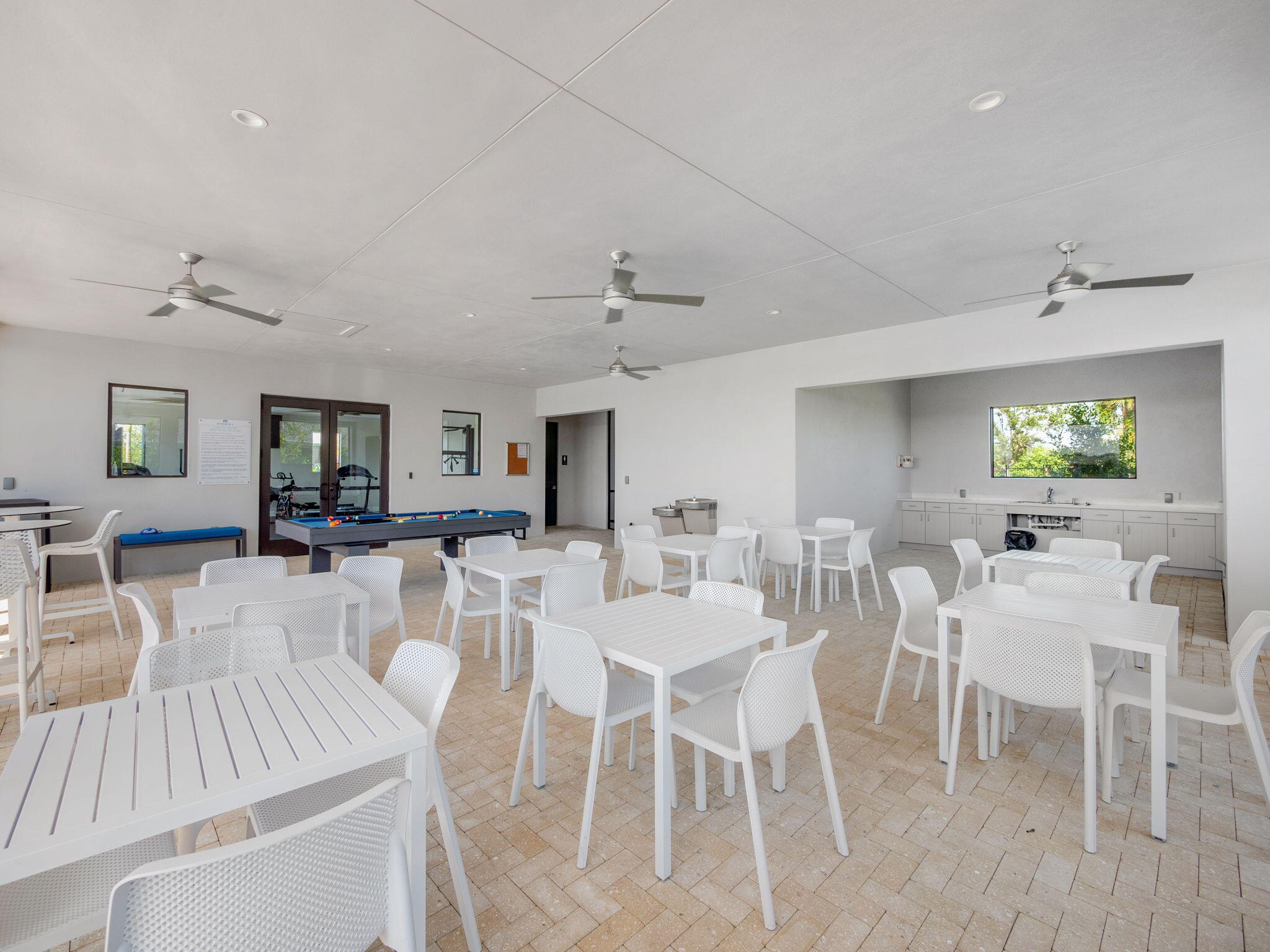 EMERY II - Residential