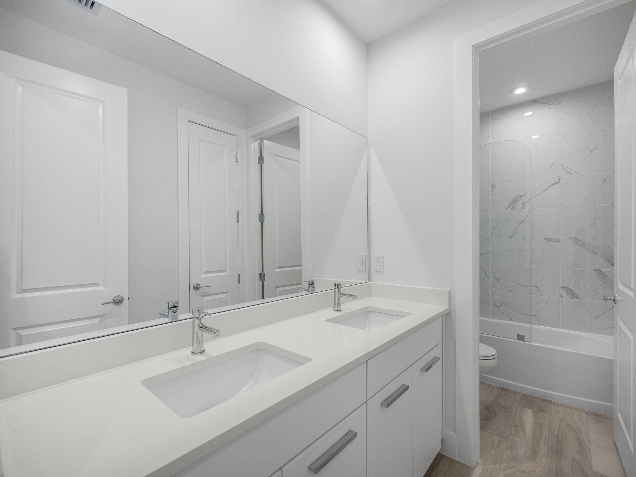 EMERY II - Residential