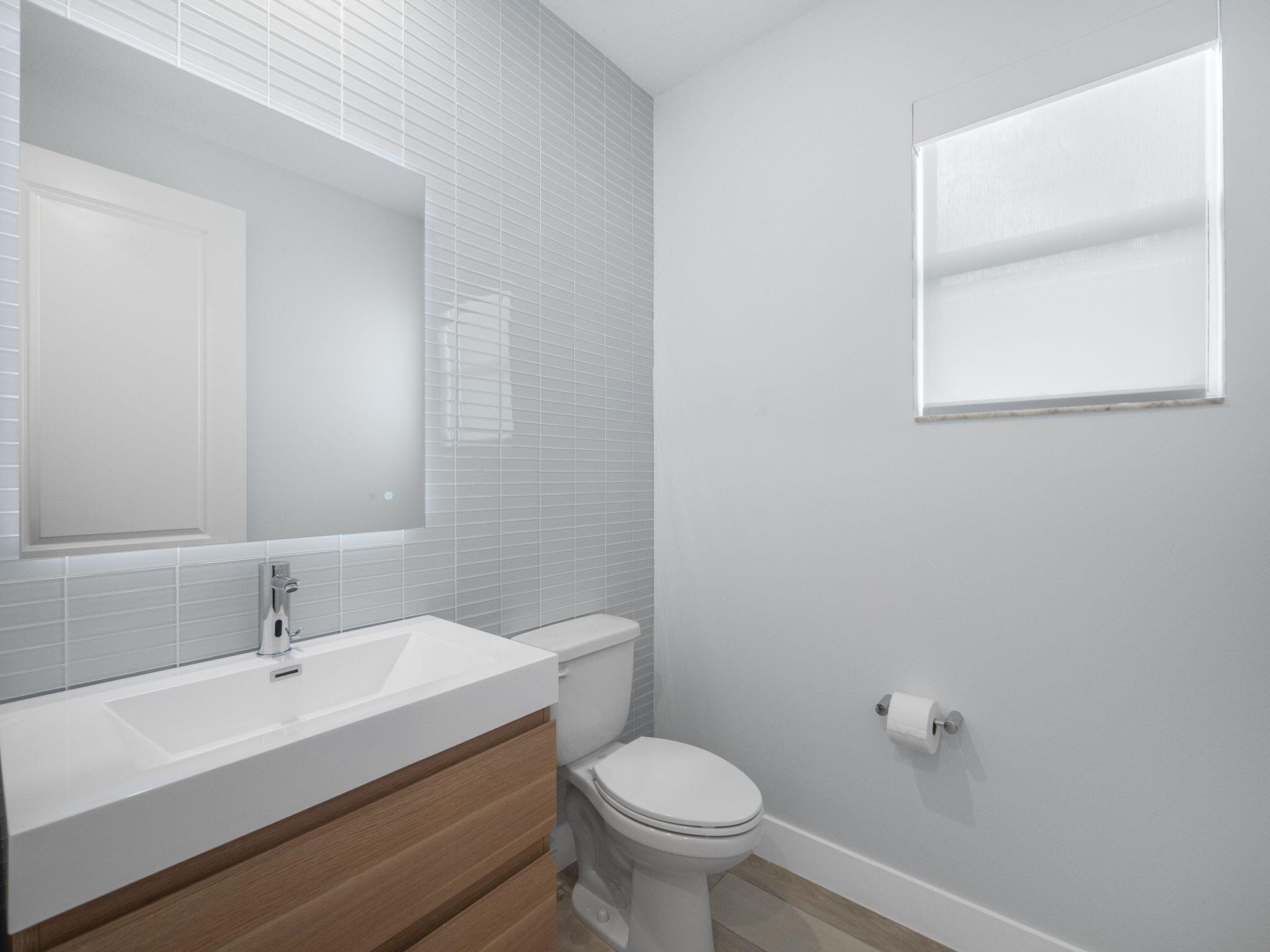 EMERY II - Residential