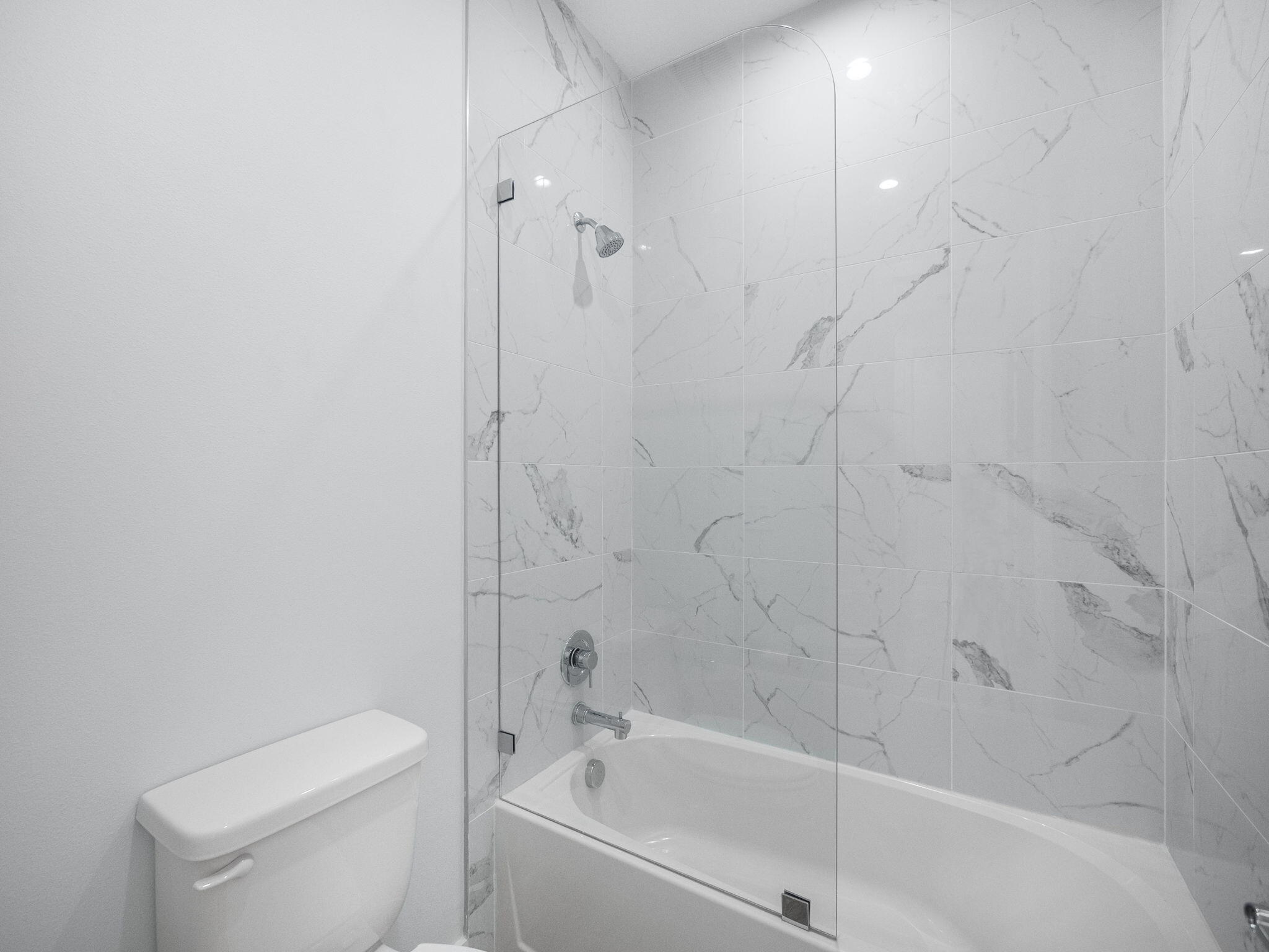 EMERY II - Residential