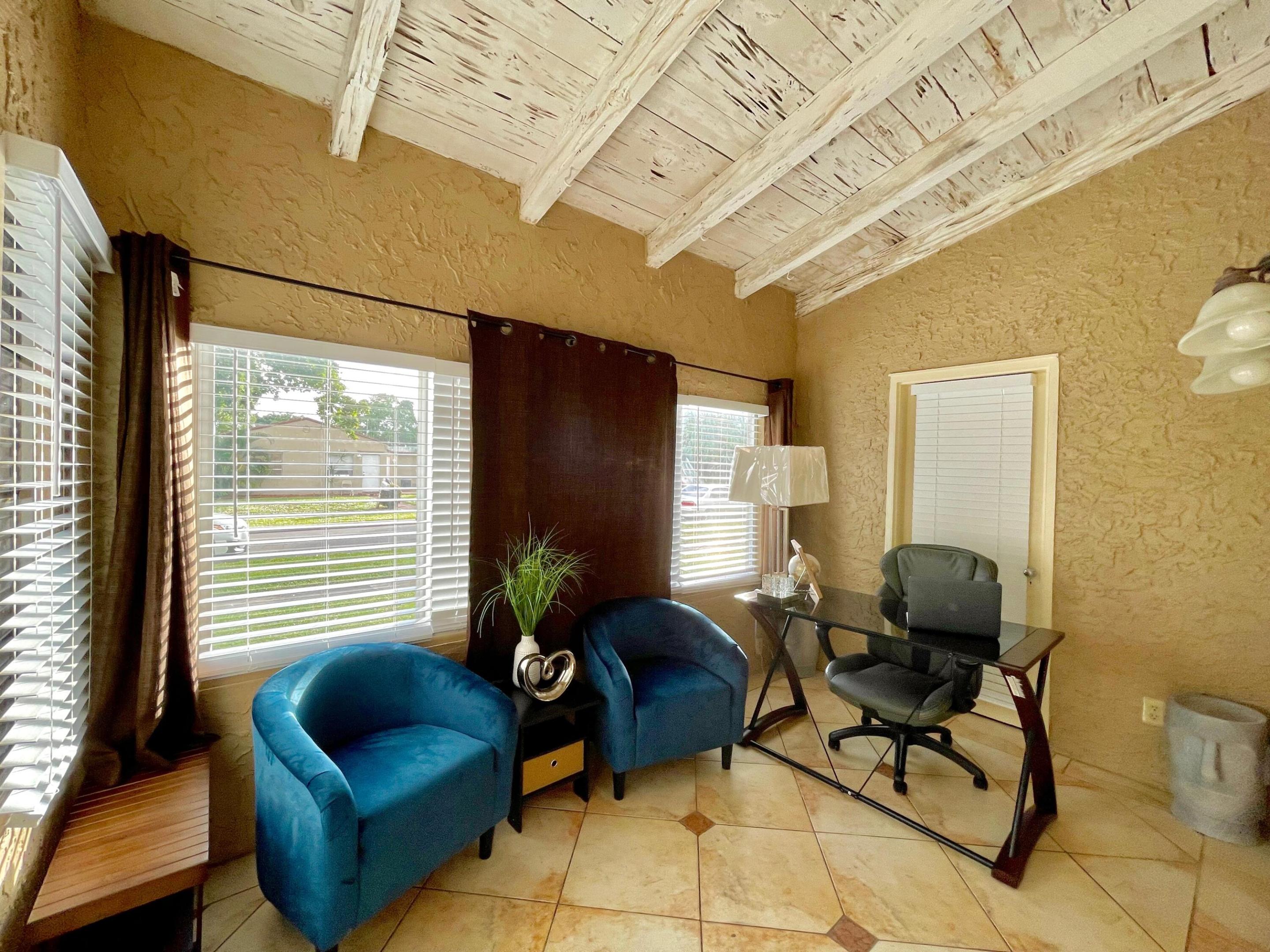 FERNWOOD - Residential Lease