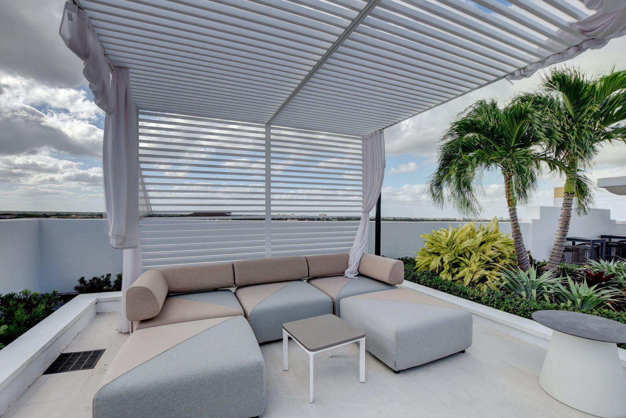 Boca Raton, Florida, 33432, United States, 3 Bedrooms Bedrooms, ,3 BathroomsBathrooms,Residential,Active,2008019