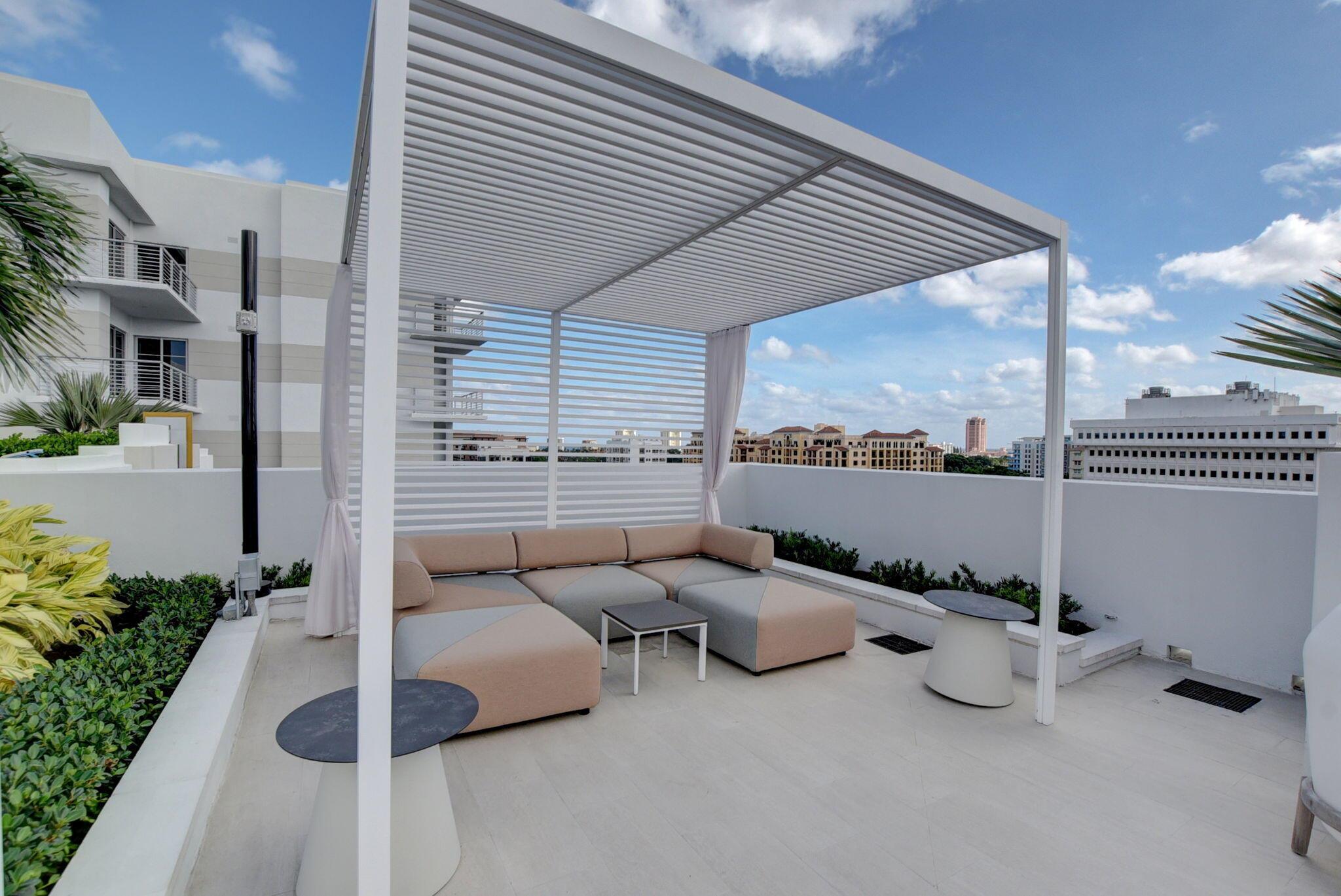 TOWER 155 CONDO - Residential