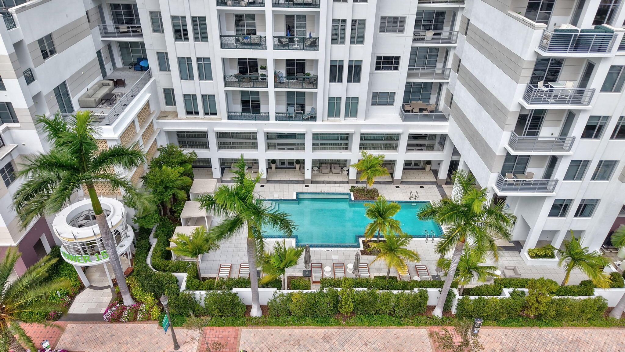 TOWER 155 CONDO - Residential