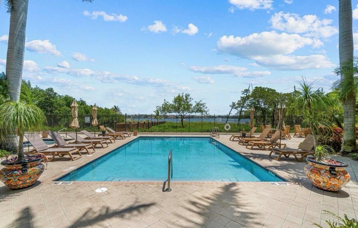 VILLAGIO DEL MAR - Residential