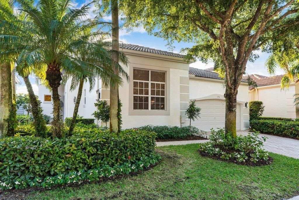 Photo of 156 Sunset Bay Drive, Palm Beach Gardens, FL 33418 (MLS # R10970170)