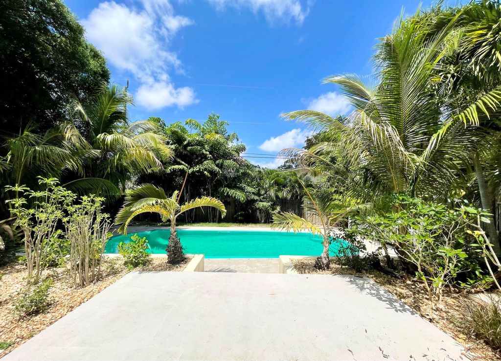 Photo of 1145 SW 5th Street SW, Boca Raton, FL 33486 (MLS # R11116557)