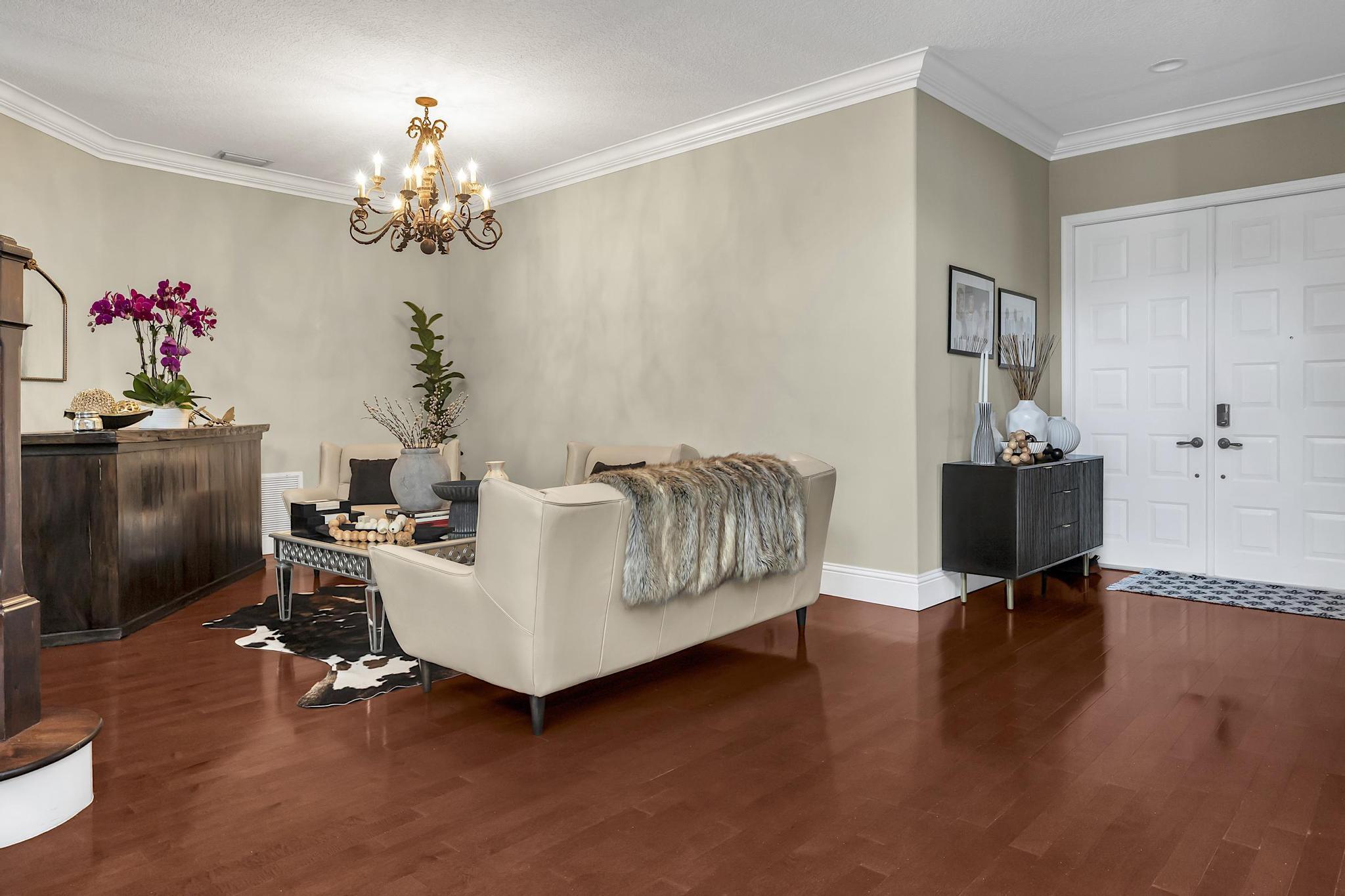 HEFTLER HOMES AT PEMBROKE SHORES - Residential