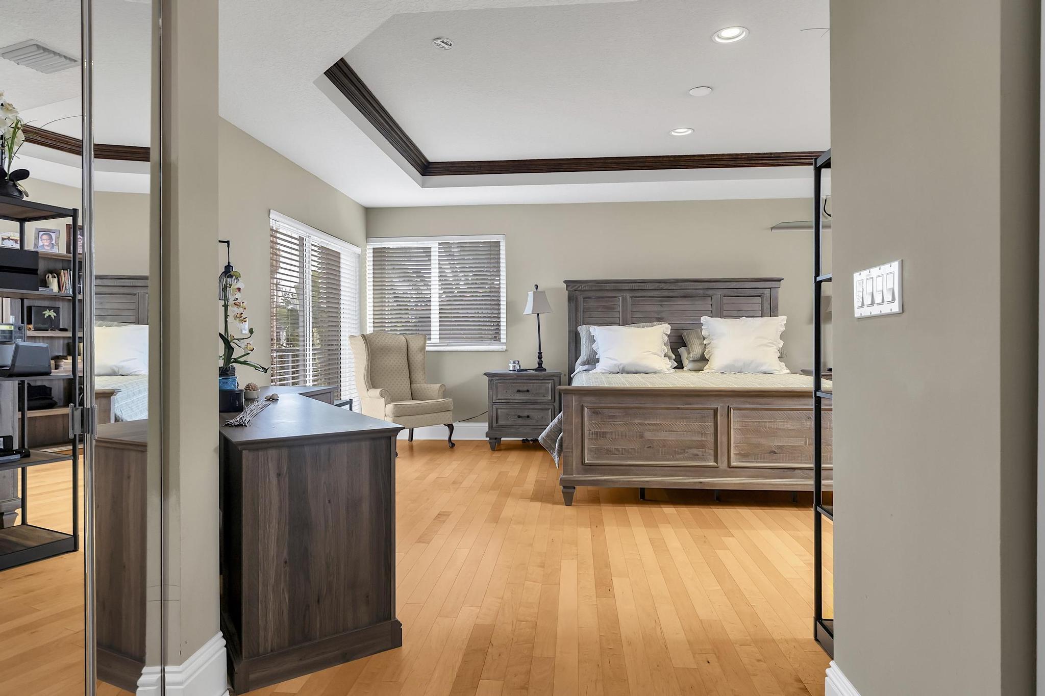 HEFTLER HOMES AT PEMBROKE SHORES - Residential