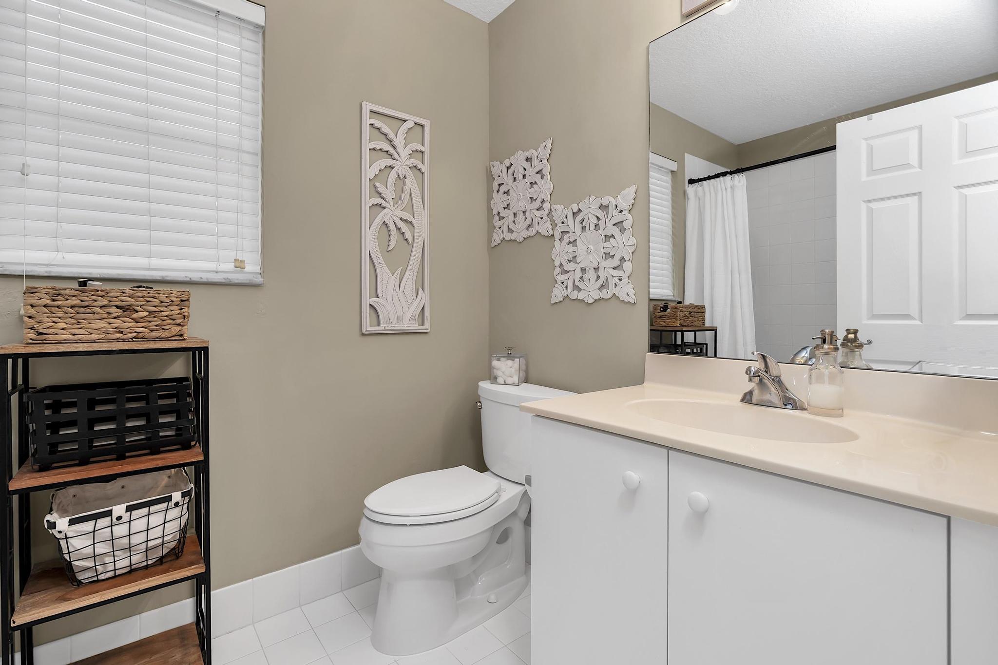 HEFTLER HOMES AT PEMBROKE SHORES - Residential