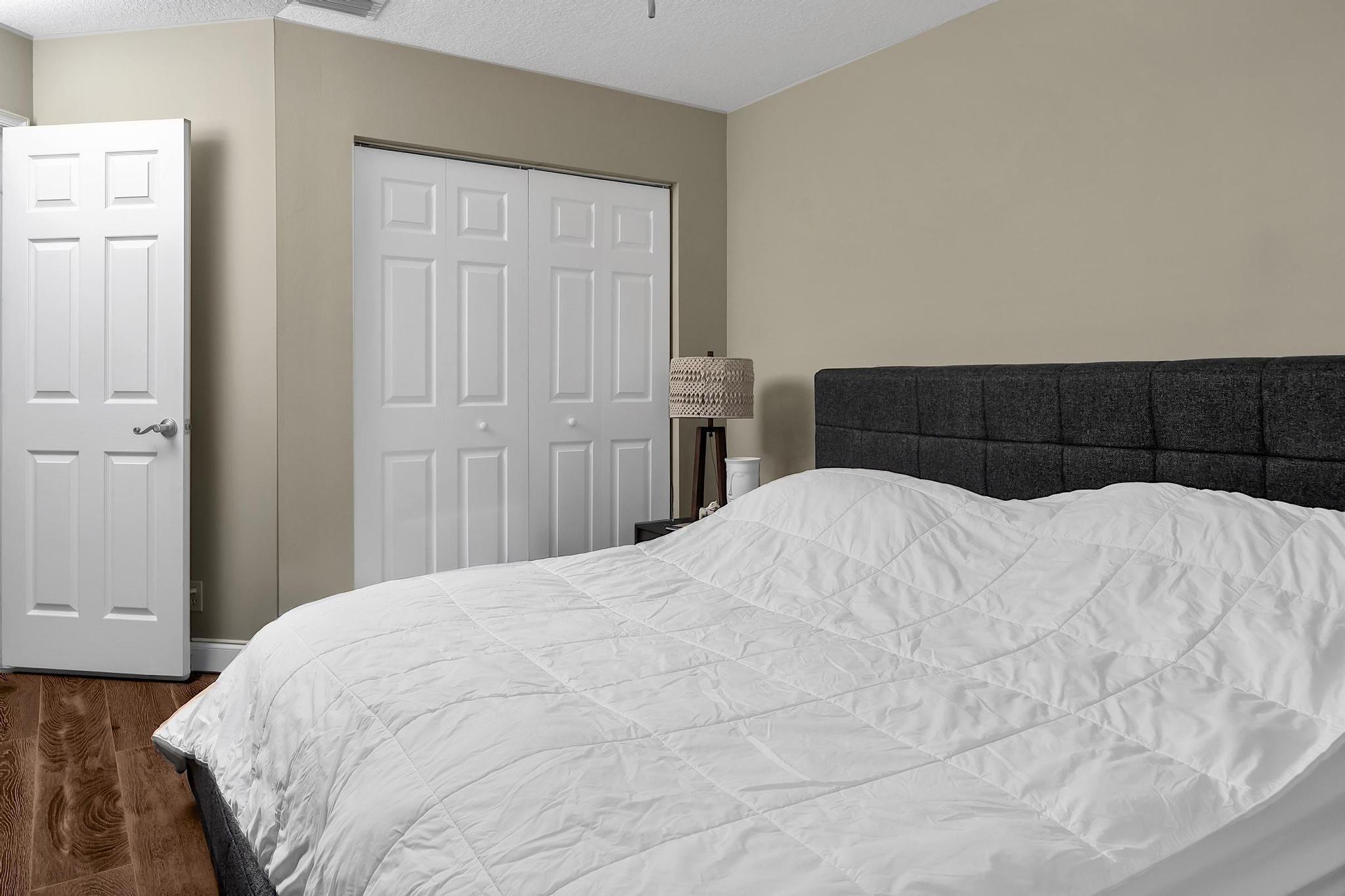 HEFTLER HOMES AT PEMBROKE SHORES - Residential