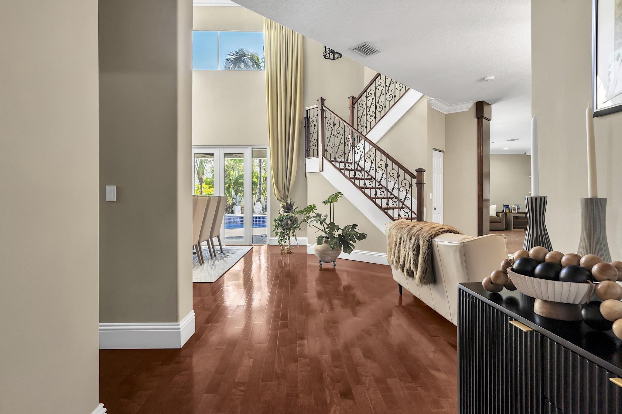 HEFTLER HOMES AT PEMBROKE SHORES - Residential