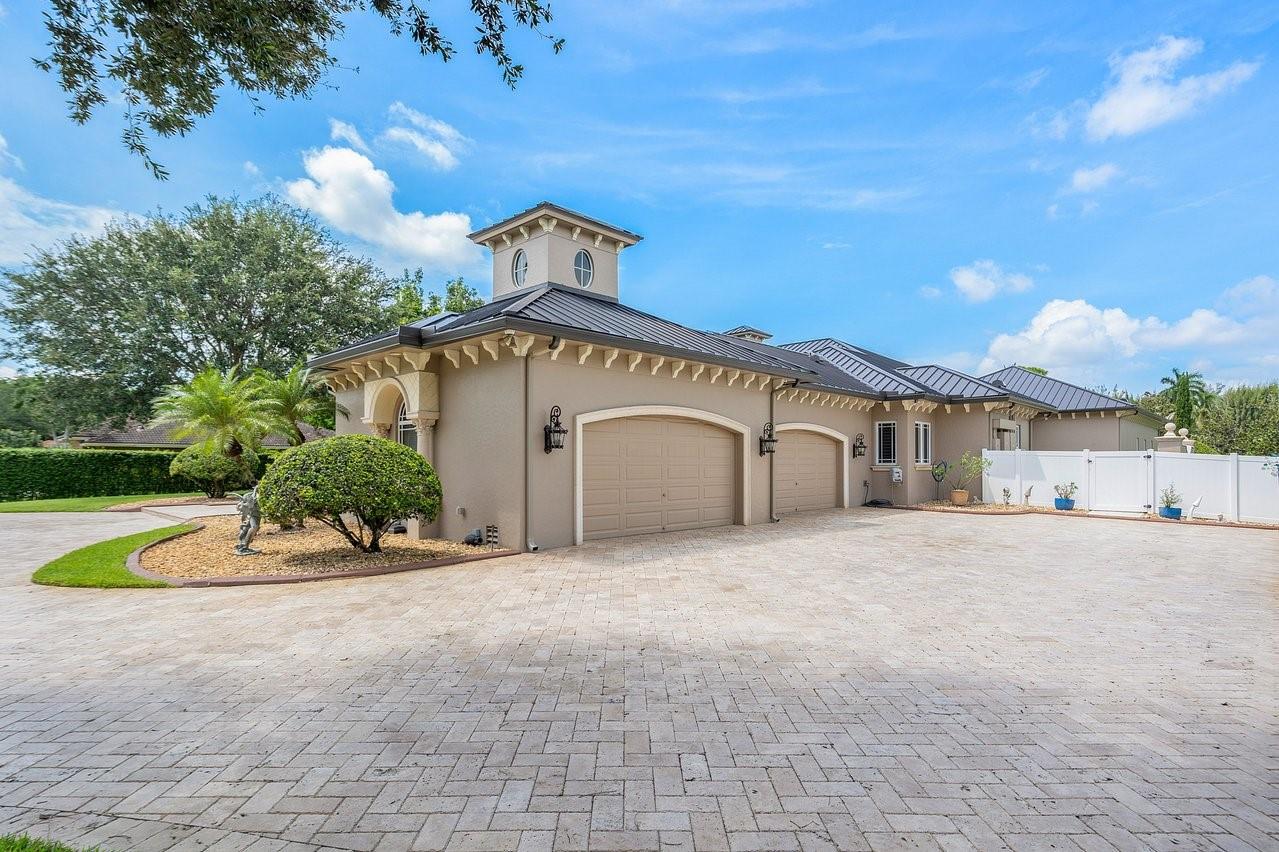 PINE TREE ESTATES - Residential