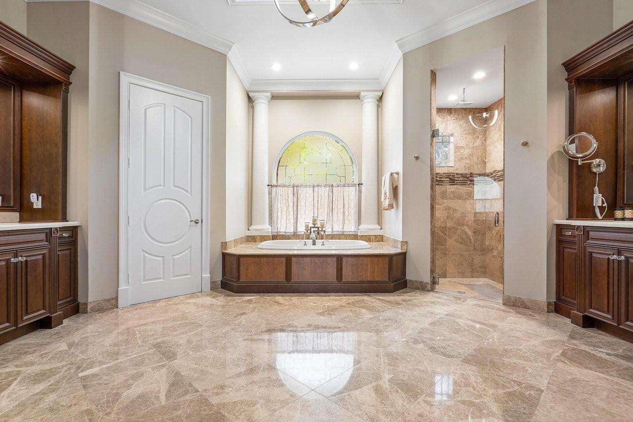 PINE TREE ESTATES - Residential