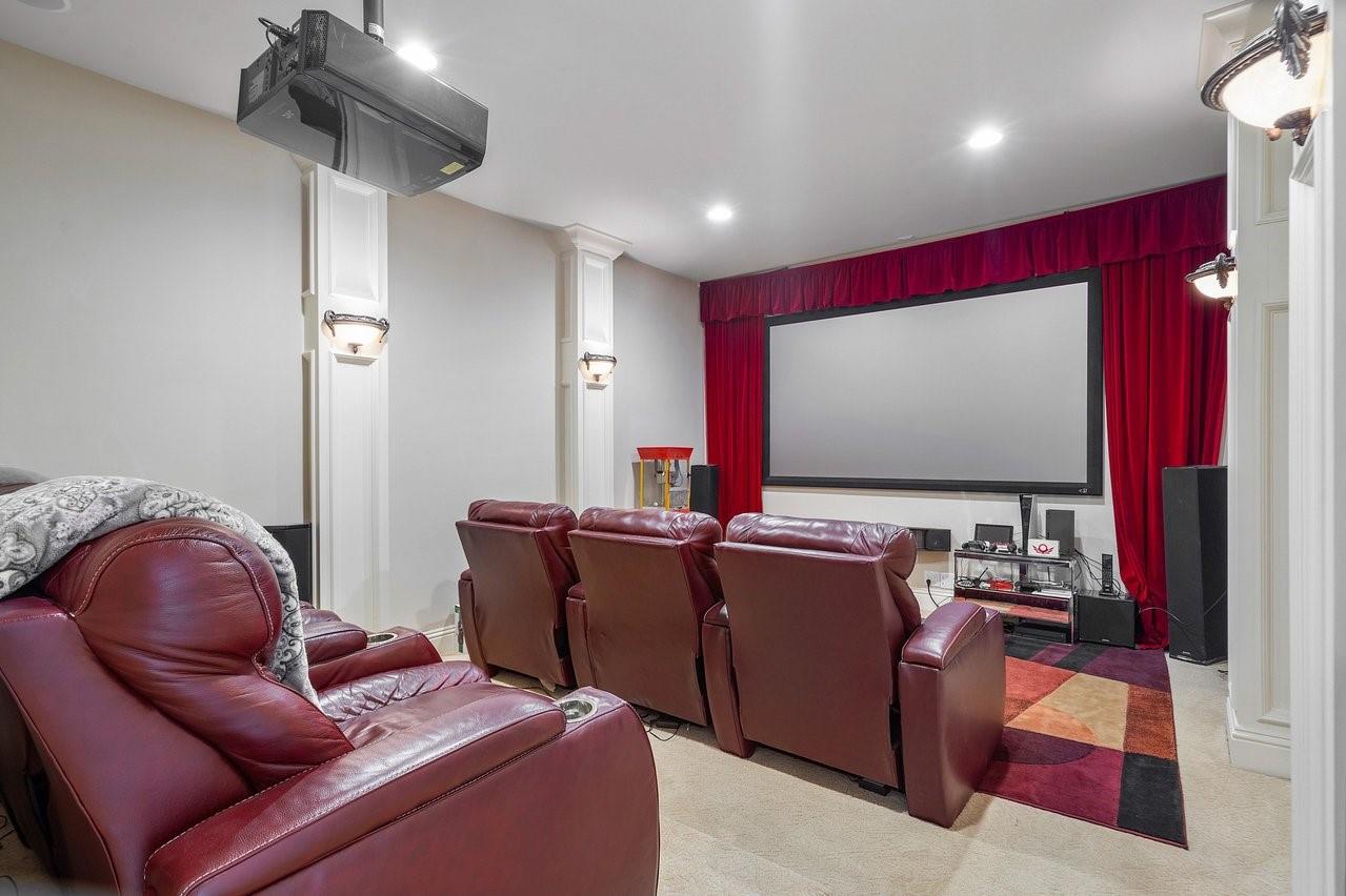 PINE TREE ESTATES - Residential