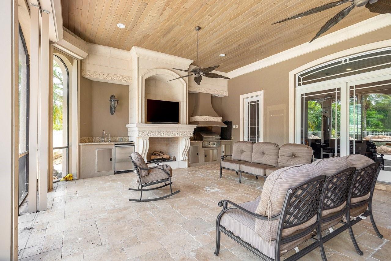 PINE TREE ESTATES - Residential