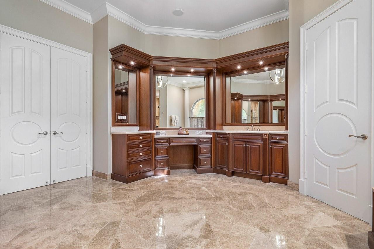 PINE TREE ESTATES - Residential