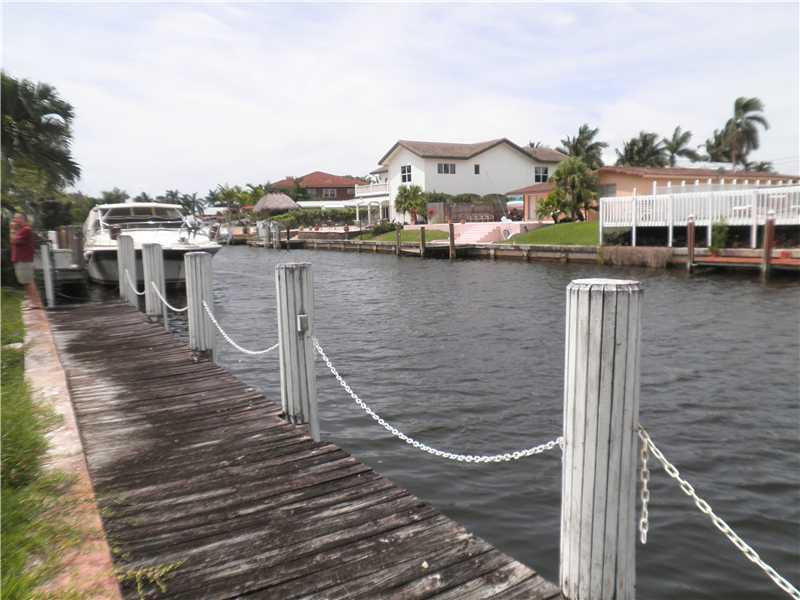 BOCA ISLANDS SEC 1 - Residential