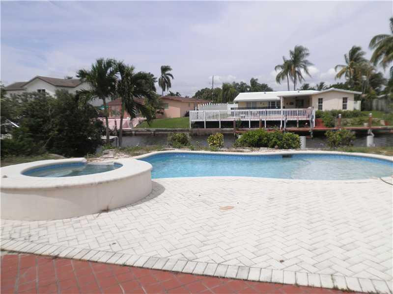 BOCA ISLANDS SEC 1 - Residential