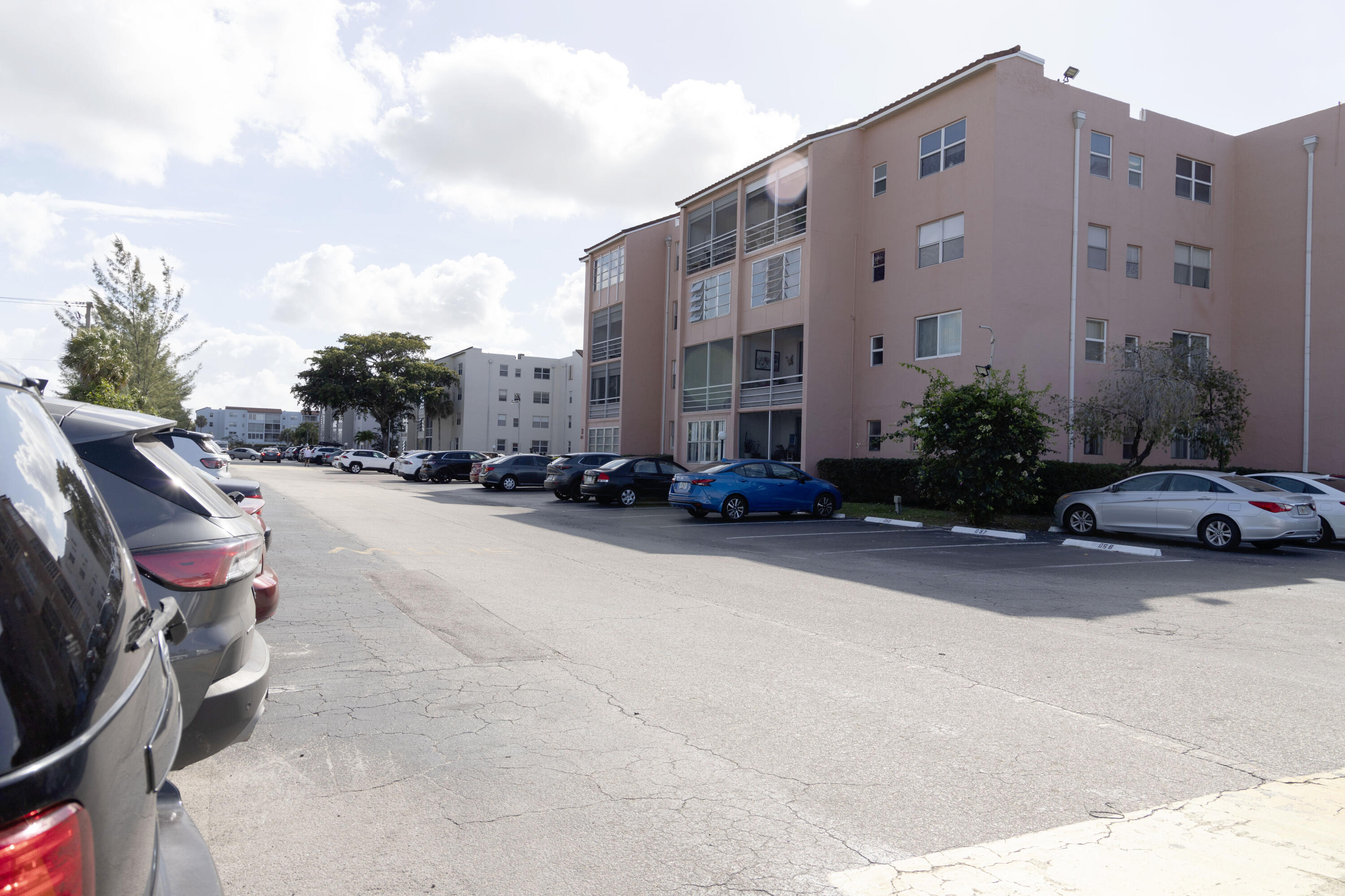 SOMERSET NO FIVE CONDO - Residential Lease