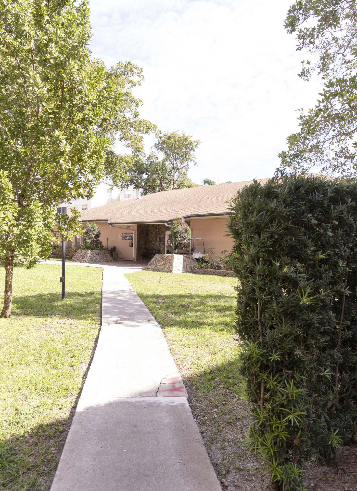 SOMERSET NO FIVE CONDO - Residential Lease