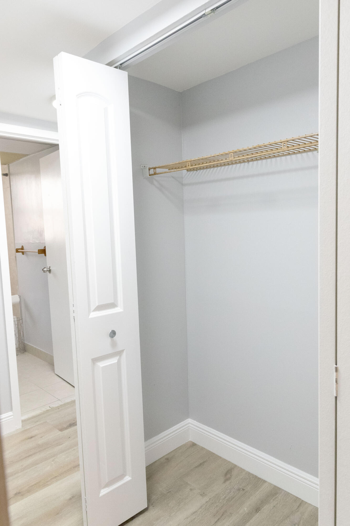 SOMERSET NO FIVE CONDO - Residential Lease