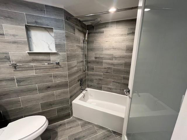 PARC COURT CONDO - Residential Lease