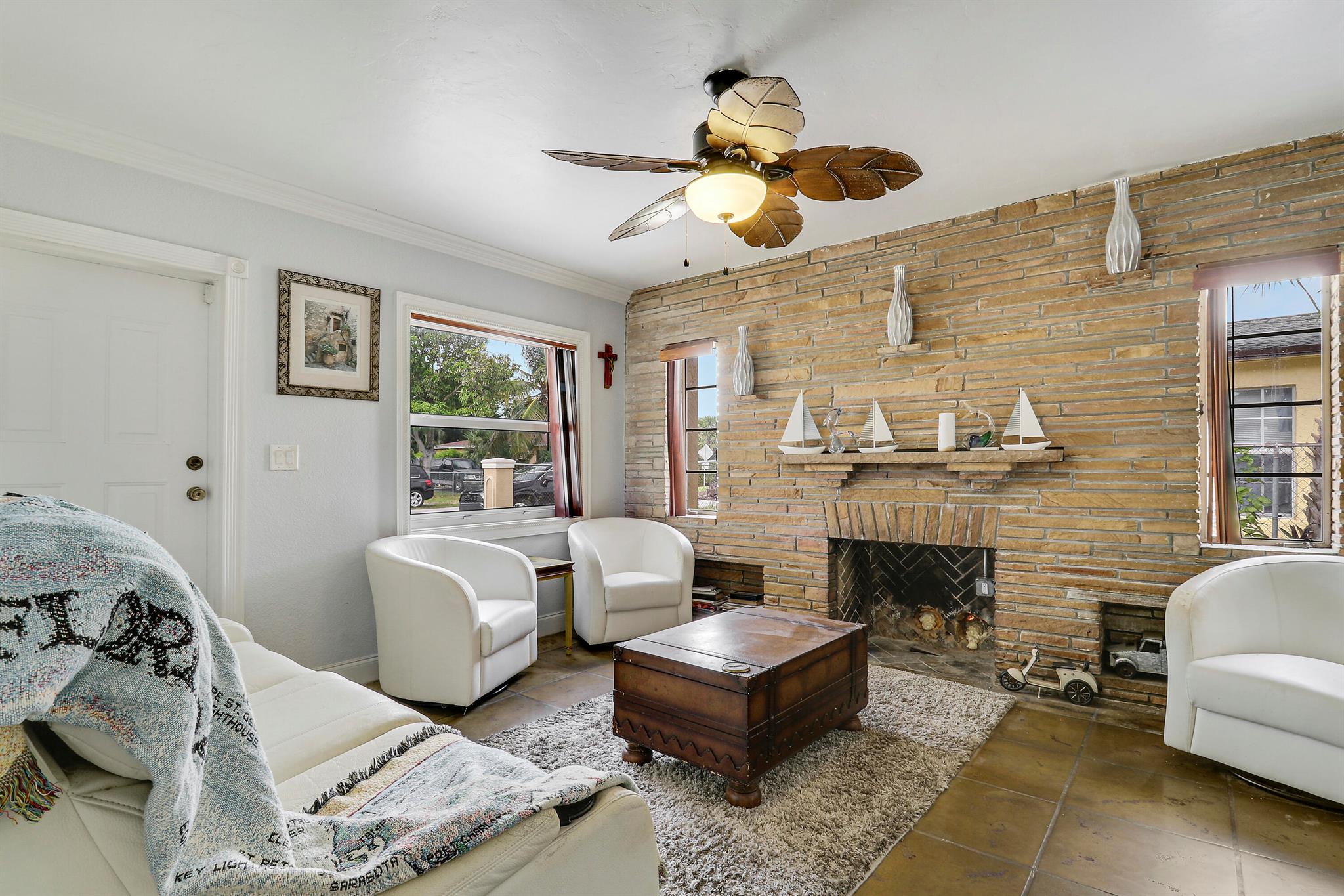 162 W 24th Street