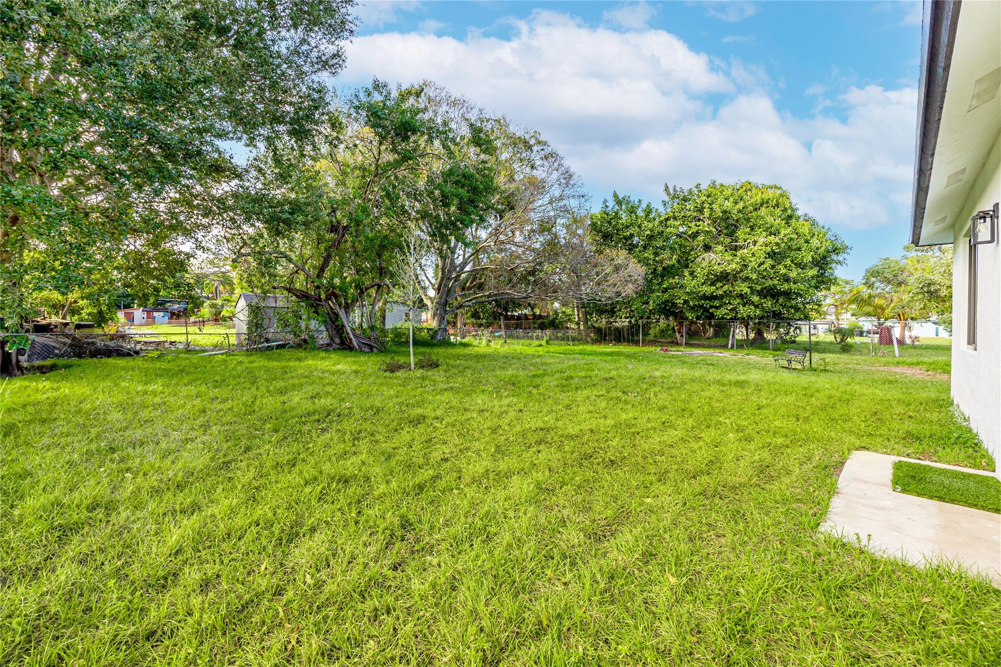 1605 N 23rd st, Fort Pierce, FL, 34950/$338,000 4 1605 N 23rd st