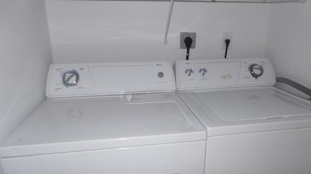 610 CLEMATIS CONDO - Residential Lease