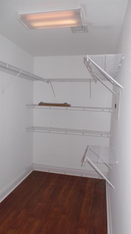 610 CLEMATIS CONDO - Residential Lease