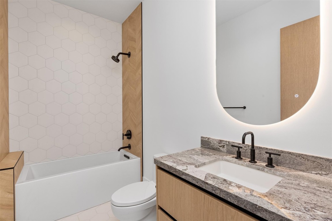 SUNSHINE RANCHES - Residential