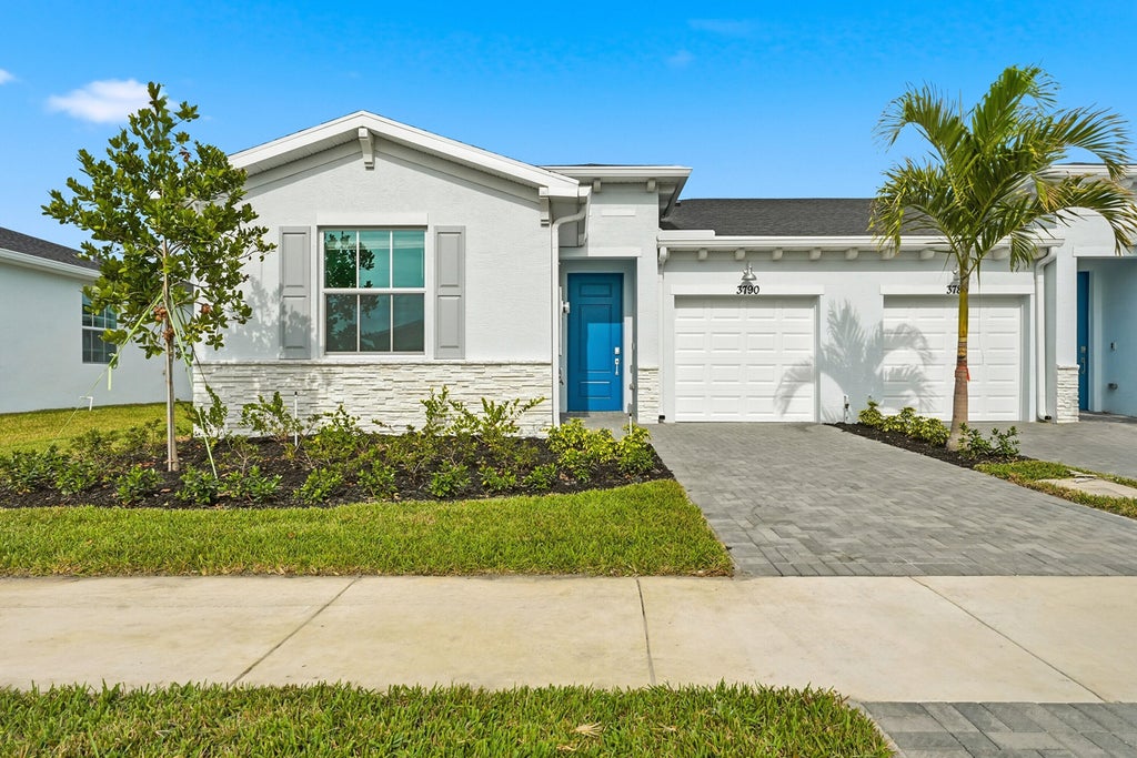 Photo of 3580 SPANISH CEDAR Place, Fort Pierce, FL 34946 (MLS # B26069198)