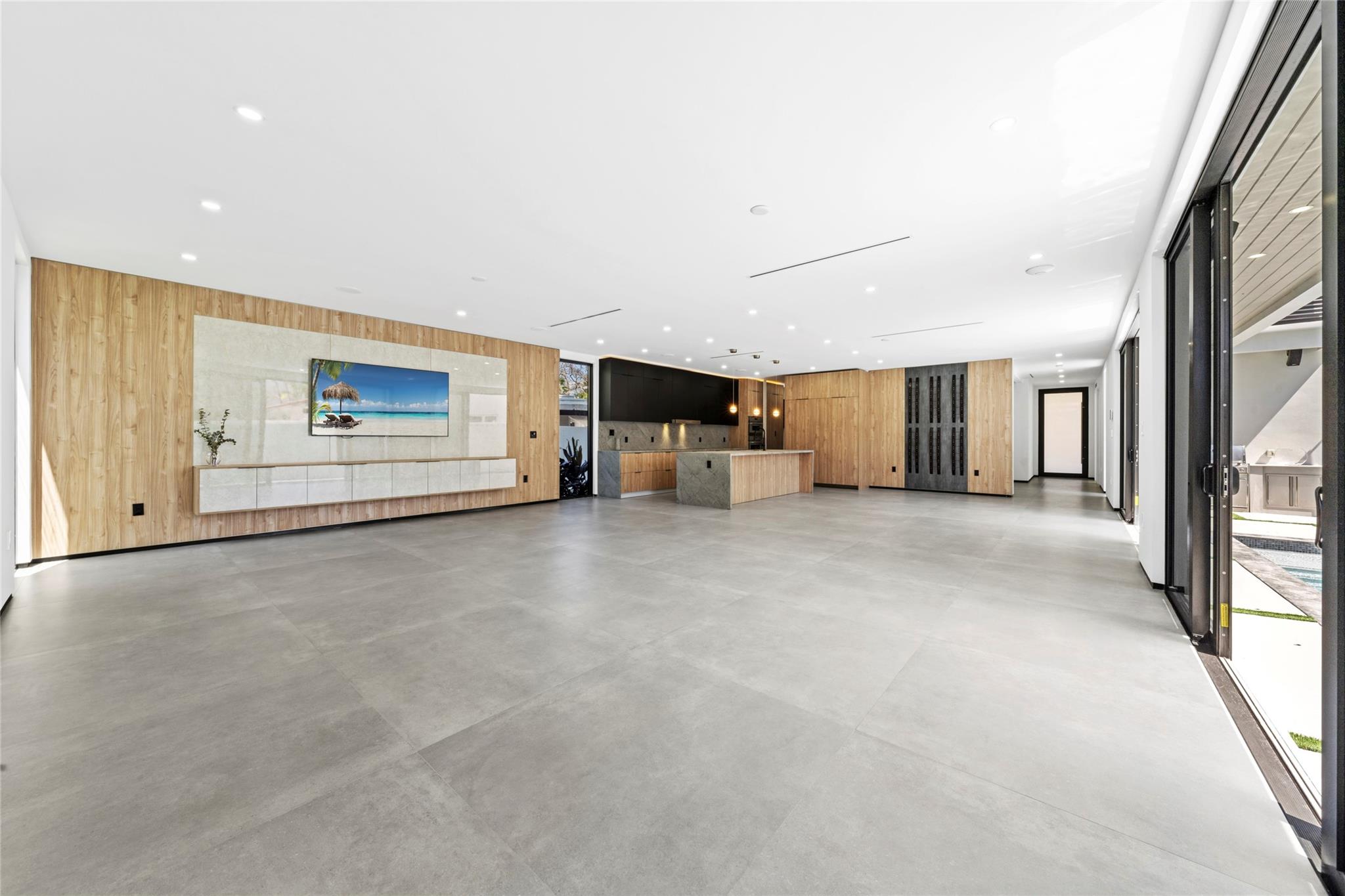 Las Olas By The Sea Ext 3 - Residential