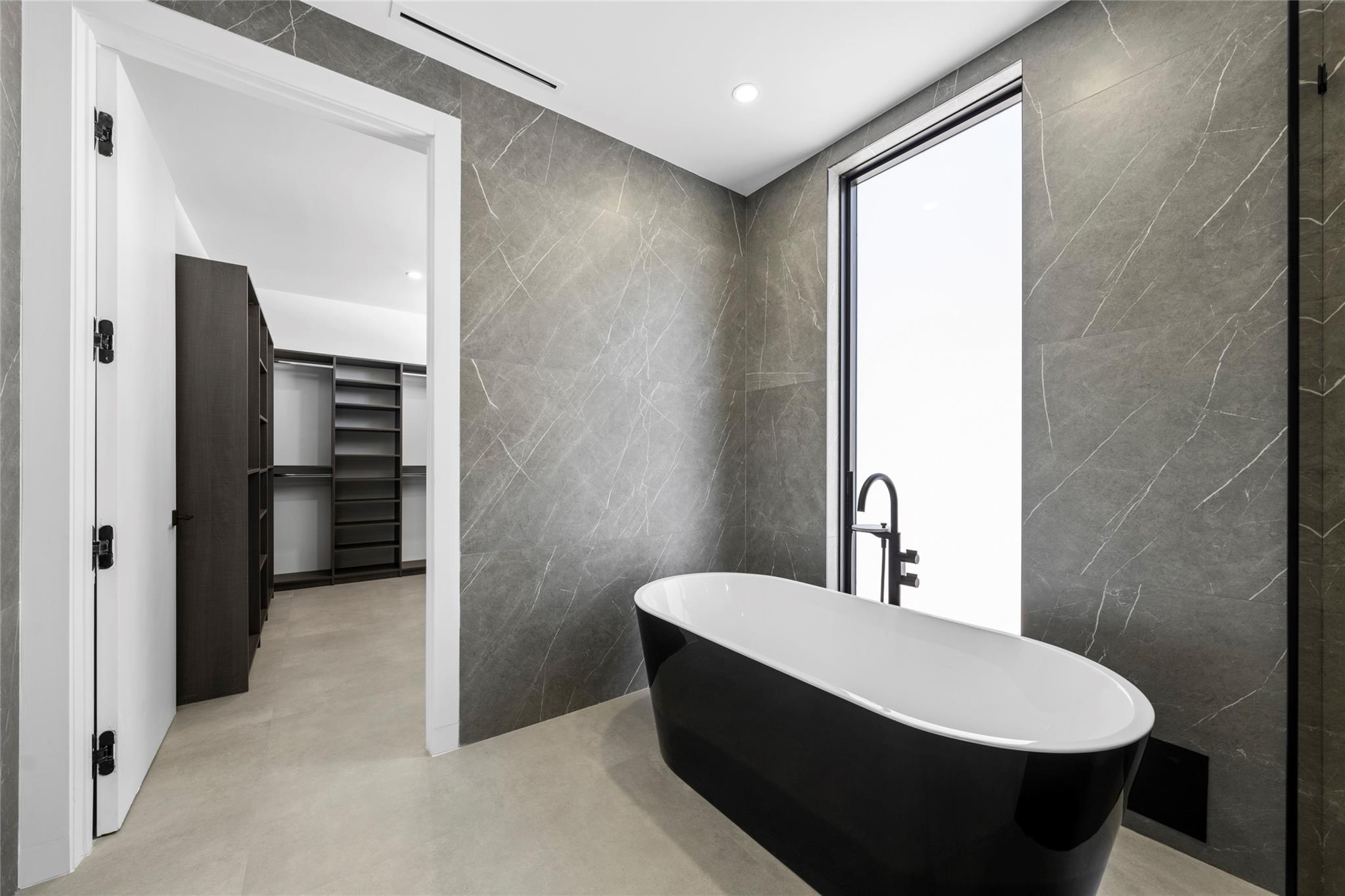 Las Olas By The Sea Ext 3 - Residential