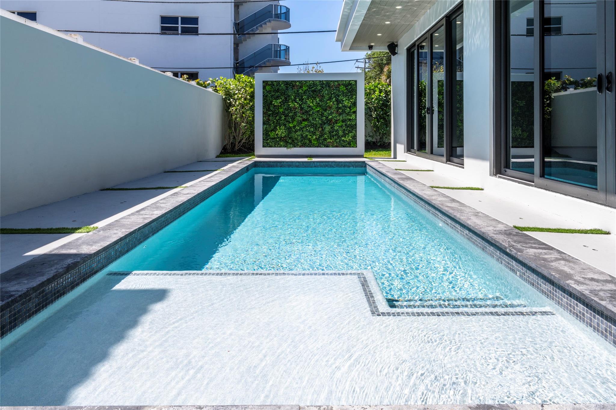 Las Olas By The Sea Ext 3 - Residential